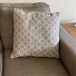 Tan octagon graphic pillow. New